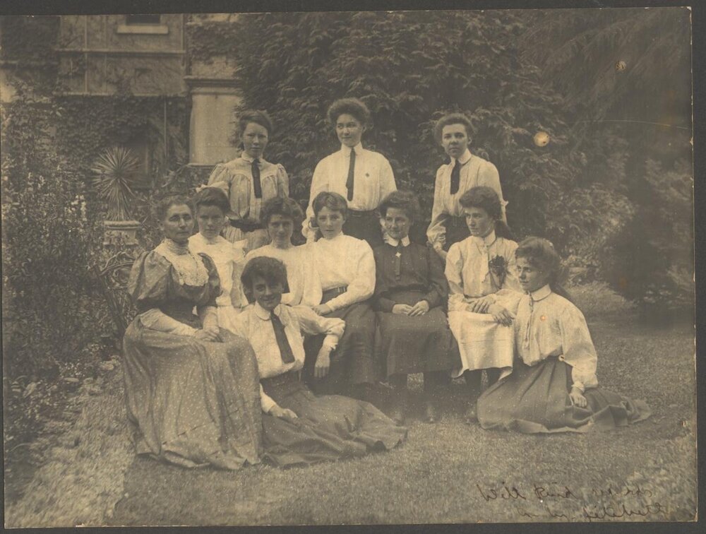 Ada Fitchett and History Class, 1907