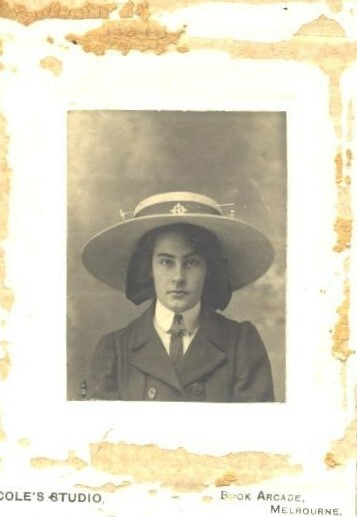 Portrait of Eloise Trengrove, c.1910