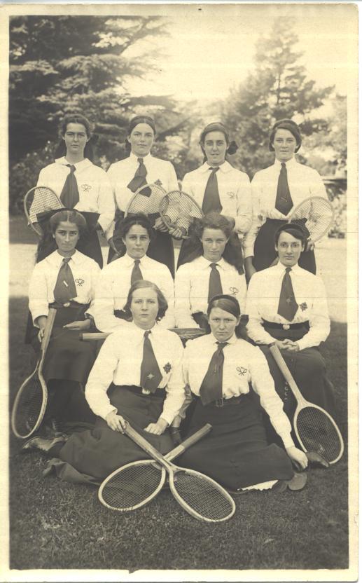 Melbourne and Adelaide Tennis Teams, c.1914