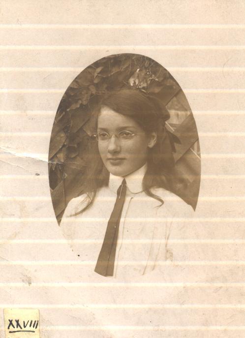 Portrait of Truda [Nance], c.1918