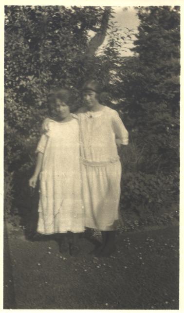 Isabel Rodger and friend, 1924