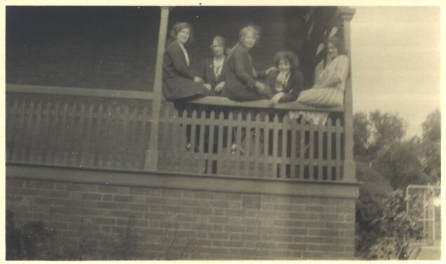 Isabel Rodger, Isabel Gordon, Sylvia Jones, Rose Roe and Amy Noble, 1924