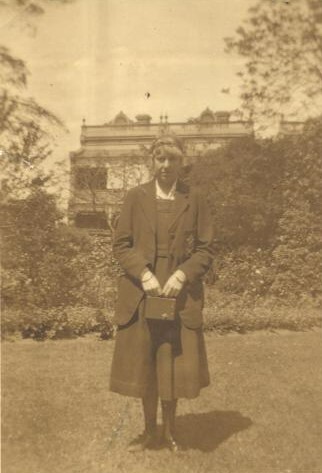 Unidentified Girl, ca1924