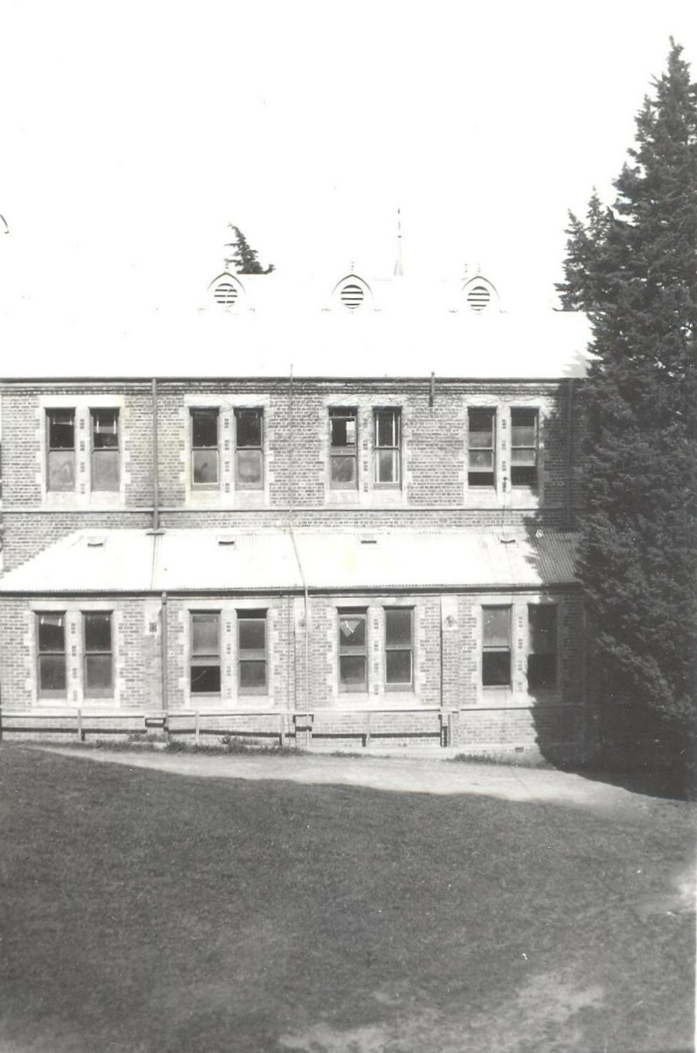 Photo of Baths Building rear, c.1925-1926