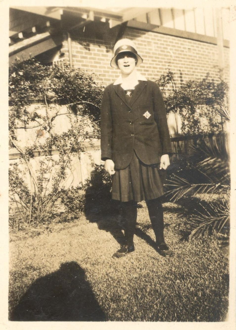 Photo of Eleanor Grace (Betty) Shofield in uniform, 1927
