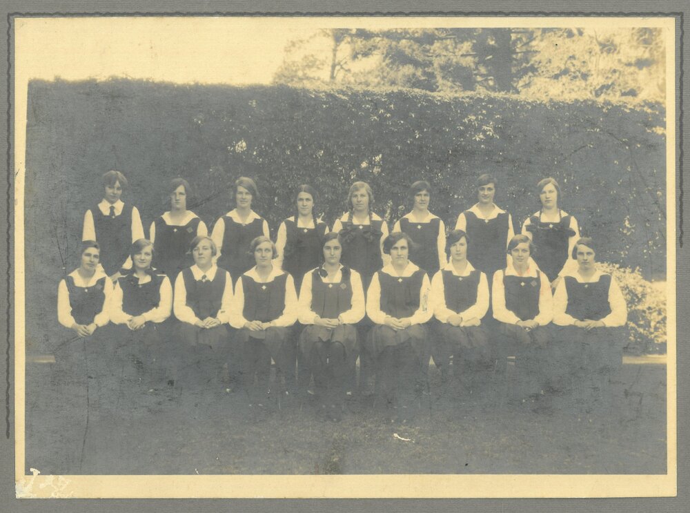 Prefect Photo, 1928