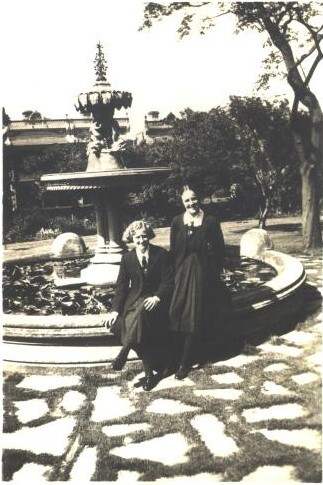 Jean and Roma sitting on Fountain, 1934