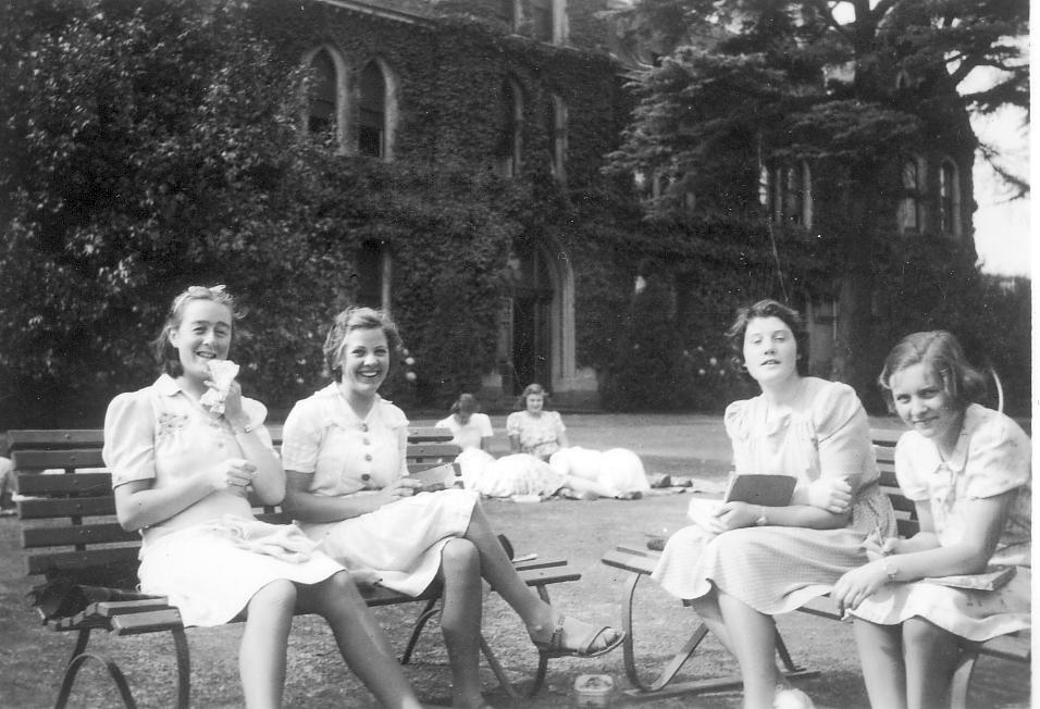 Photo of Dot Dungey, Mary Richards, Phyl Trewhella, Joy Andrews, in front gardens, 1941
