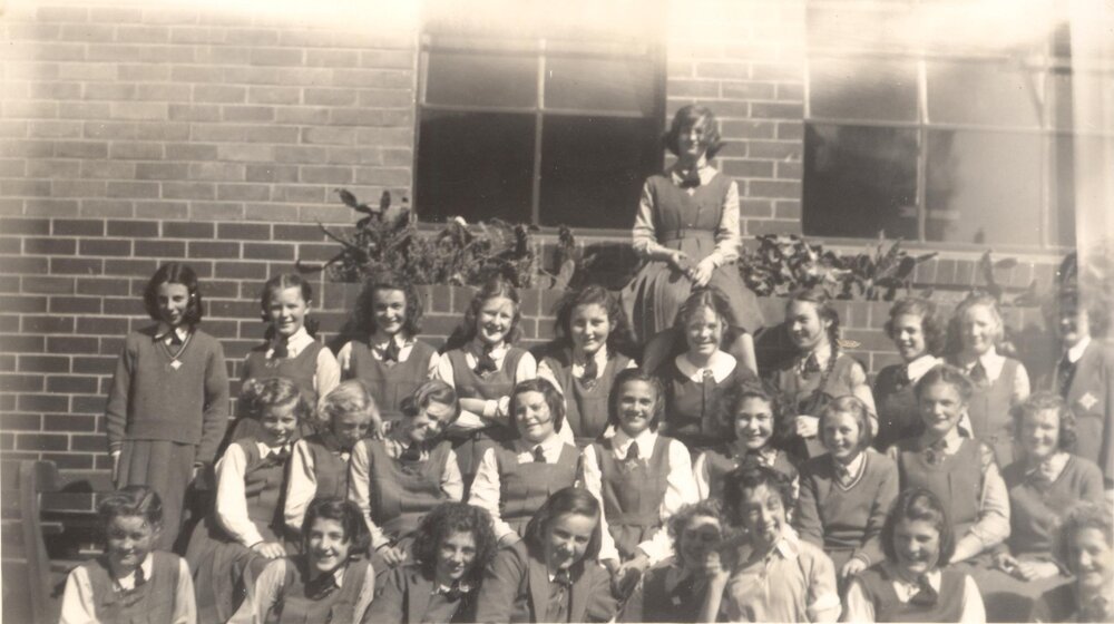 Photograph of class Lower IVd, 1948