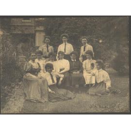 Ada Fitchett and History Class, 1907