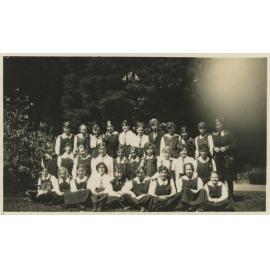 Photograph of Form IVa, 1918