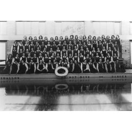 Senior Life Saving Group, 1945