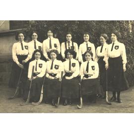 Hockey Team, 1910