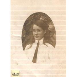 Portrait of Truda [Nance], c.1918