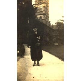 Mrs Fitchett, 1927