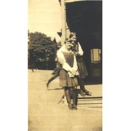 Mary Brisbane, Elsie Morrison, c.1927