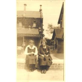 Isabel Rodger and Bell Merrilees, 1924