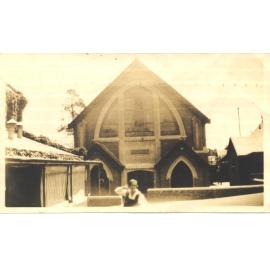 Betty Schofield in front of Fitchett Hall, 1927
